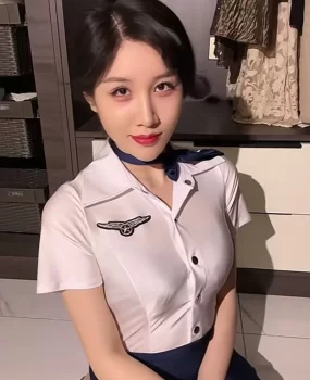 高颜值御姐三通内射