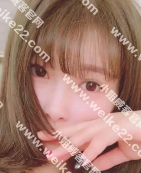 青阳的小美女兼职小蛮腰！