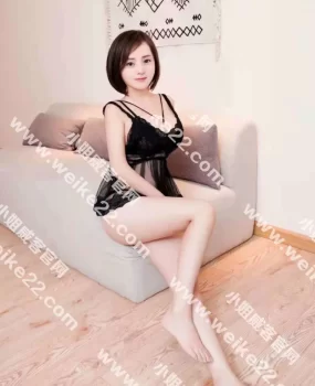 妹子胸大屁股翘爽歪歪